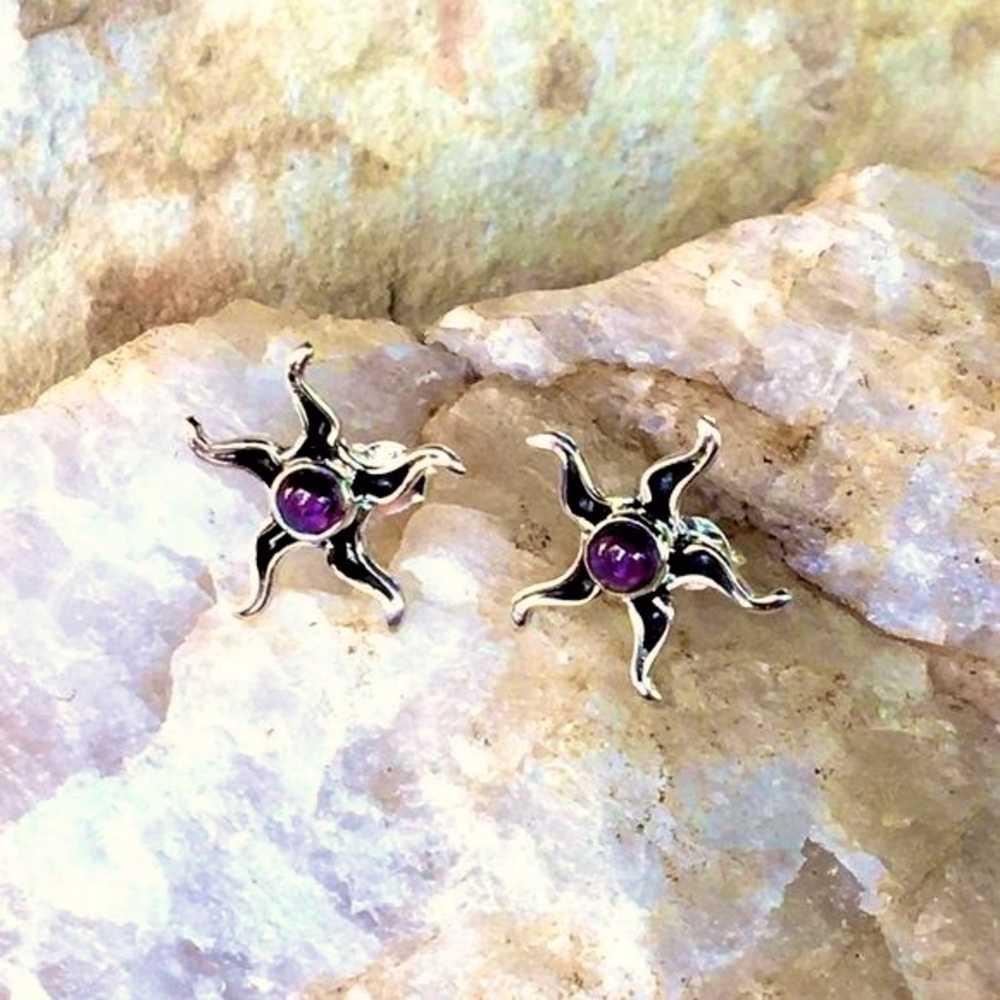 Madagascar Garnet 925 sterling silver starfish studs